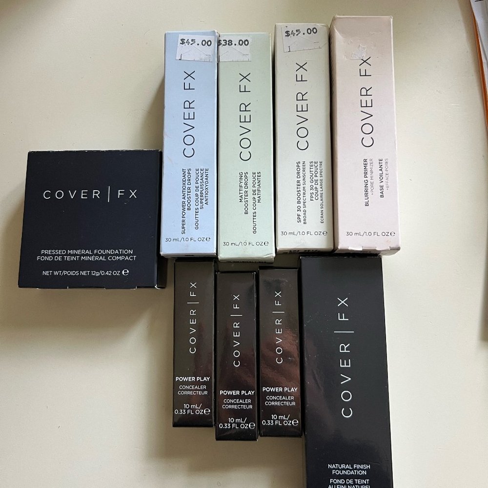 NEW - NEVER BEEN USED - COVER FX MAKEUP BUNDLE